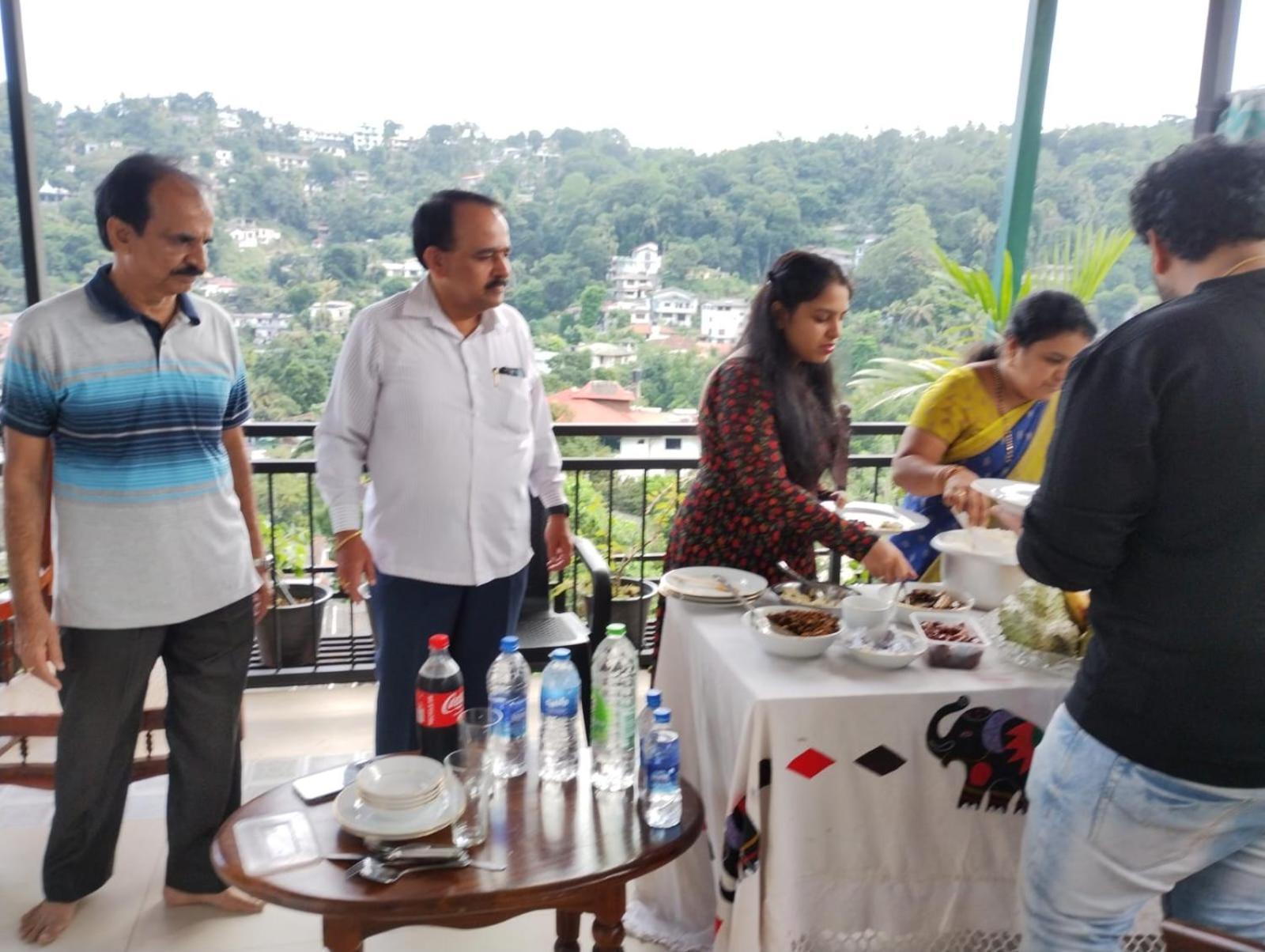 Luxury Apartment The Walkers Nest Kandy Eksteriør bilde
